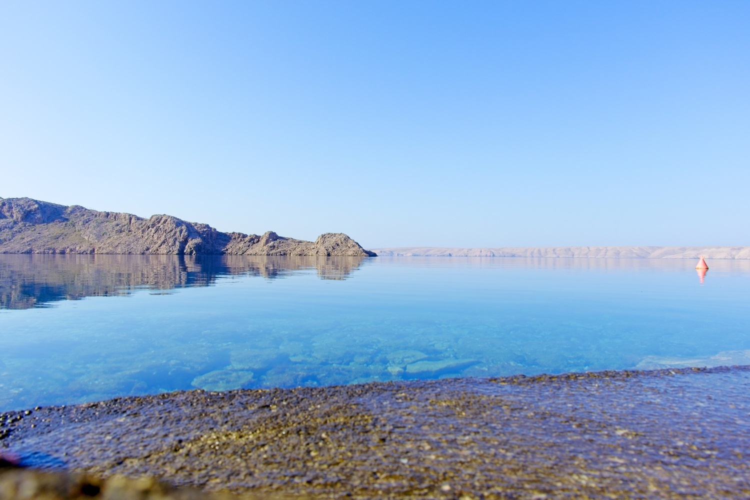 Zeitweillig war das Mittelmeer so ruhig und spiegelglatt, dass man einige Meter tief auf den Grund schauen konnte.